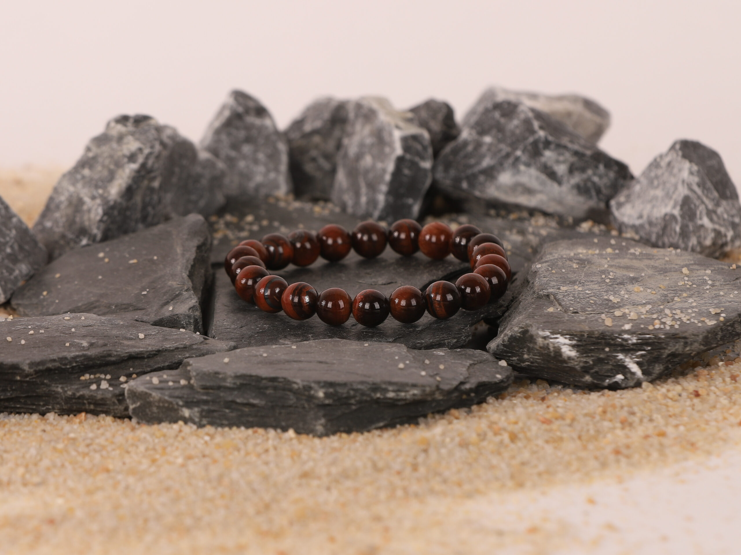 Bracelet Œil de Taureau 'A' perles 8mm 4 XcmWnzQNwpT1f VN3bBjmQIM N58Nq vX1jnohwVj3g scaled