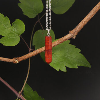 Pendentif pointe Jaspe Rouge 7 a5unSdVdgQktCD73qKFL hEr8gwE3CUsJHji5dB8czU