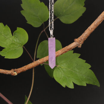 Pendentif pointe facettée Améthyste 7 dUFQEuQpdsveYeK0BVl0RoQpd4ace1YGFXRwklBGbo