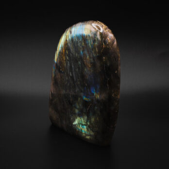 Labradorite Bleu Nuit 11 l0HPy6kiyTsQCjPqKP24Gji R2J1BZ0JZr l cw9oQ