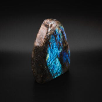 Labradorite Spirituelle 11 l WnIsjafj8Q17 49xDKn2cx2dVL2gb9PR7avCoD98I