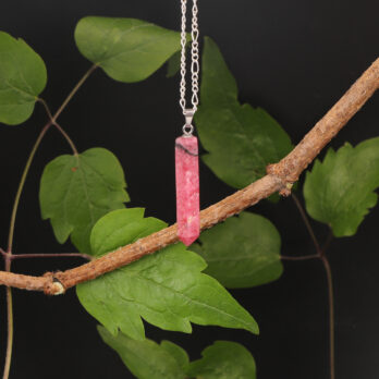 Pendentif pointe Rhodonite black line 7 mQL9sZbxMRlIqGfVzS9CvDiACGXl7SkHUi7I7u2BTZI