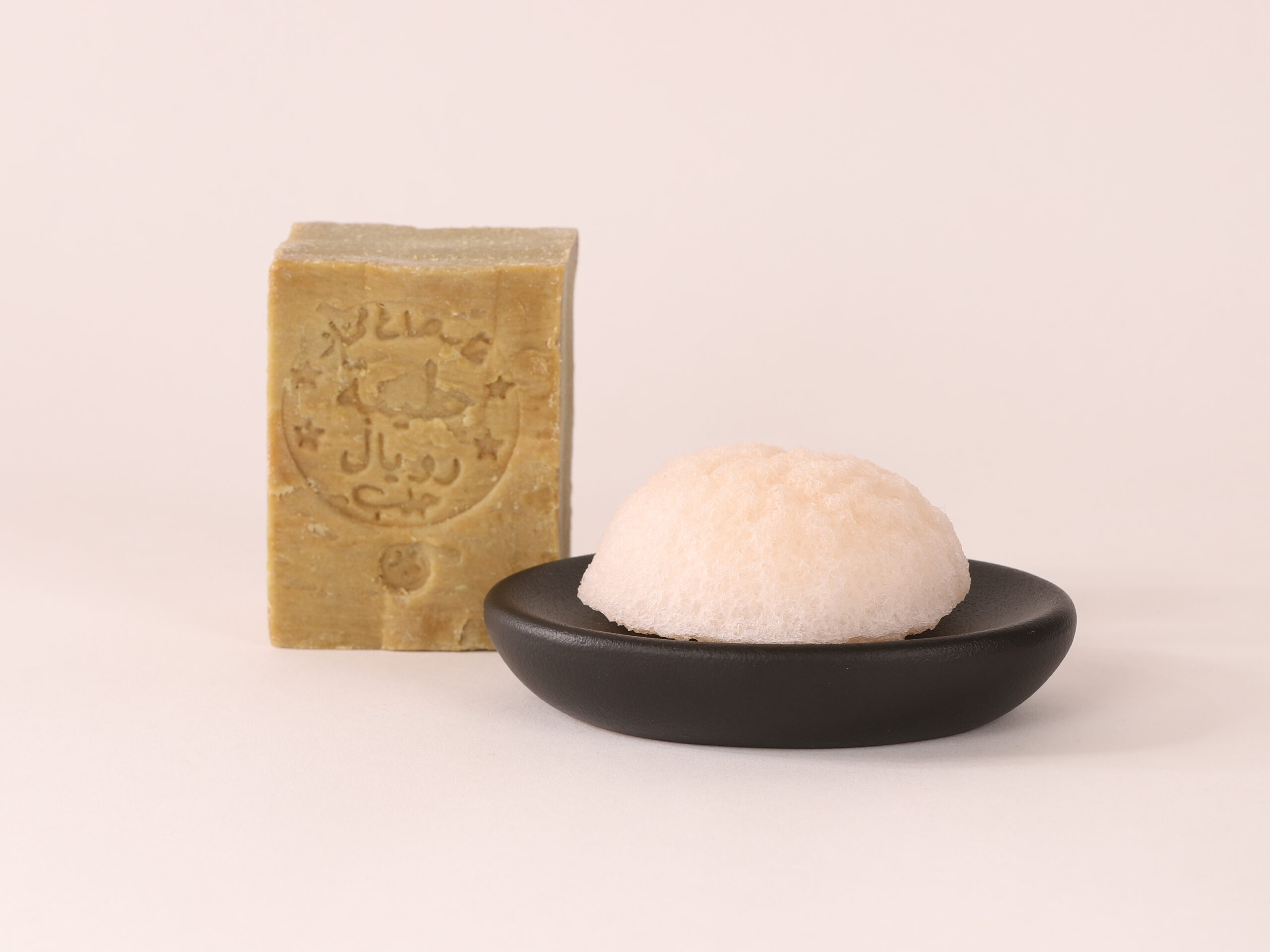 Lot de 3 éponges Konjac japonaise utsukushï naturel 4 m TvrYTeOvgHCkaOG3ClPWwA jvbyt8Bbs8i3o wE20 scaled