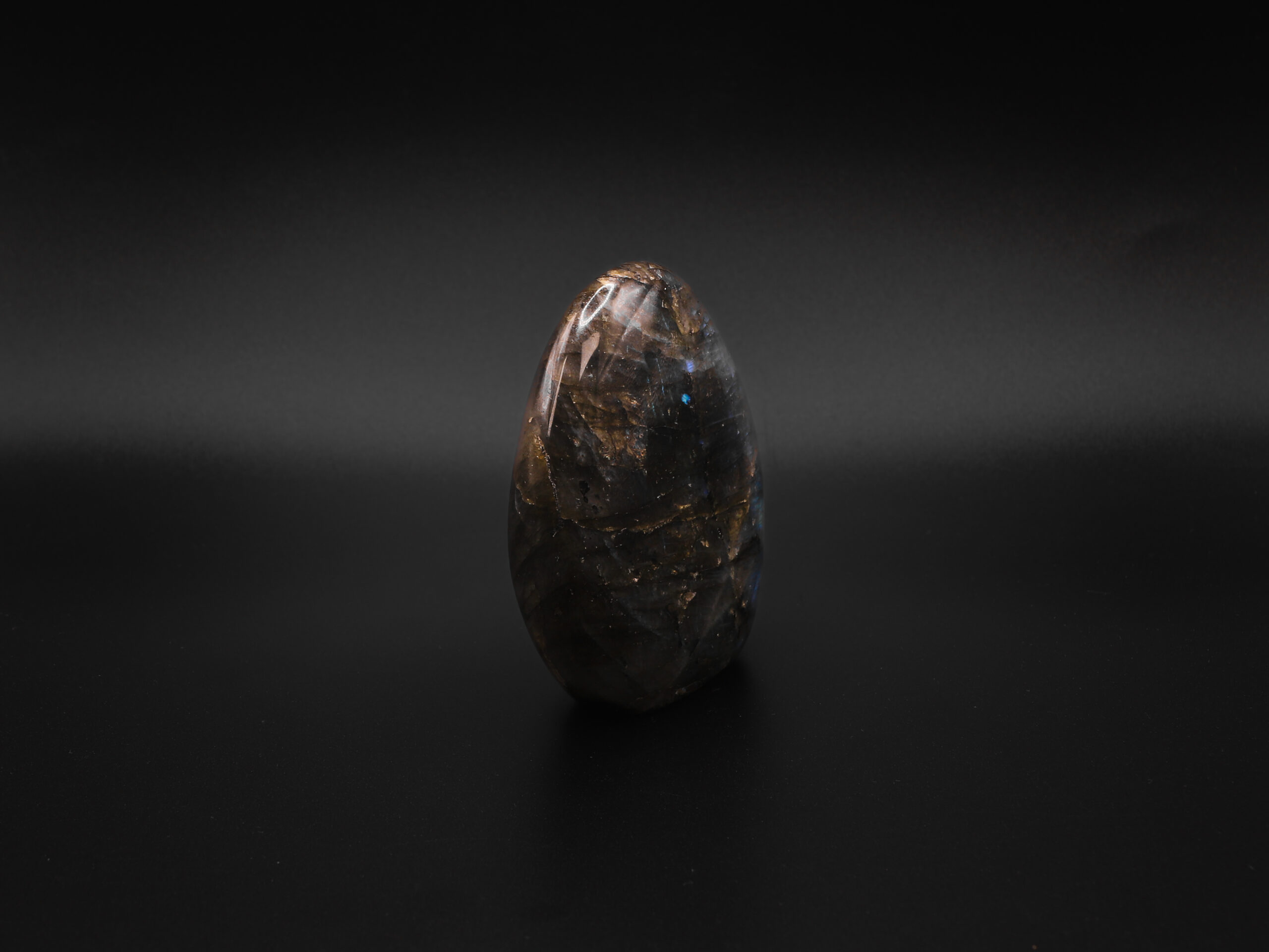 Labradorite Hypnotique 4 psVm8qFBYiDv43N3TPS3AswWEvtwPXOUOFR3 ob bT4 scaled