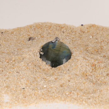 Pendentif cercle Labradorite arc-en-ciel 6 q1fut PEn3rnlNZAmRCAmKeqjLRoT0gfAGu8iK0ae8Q
