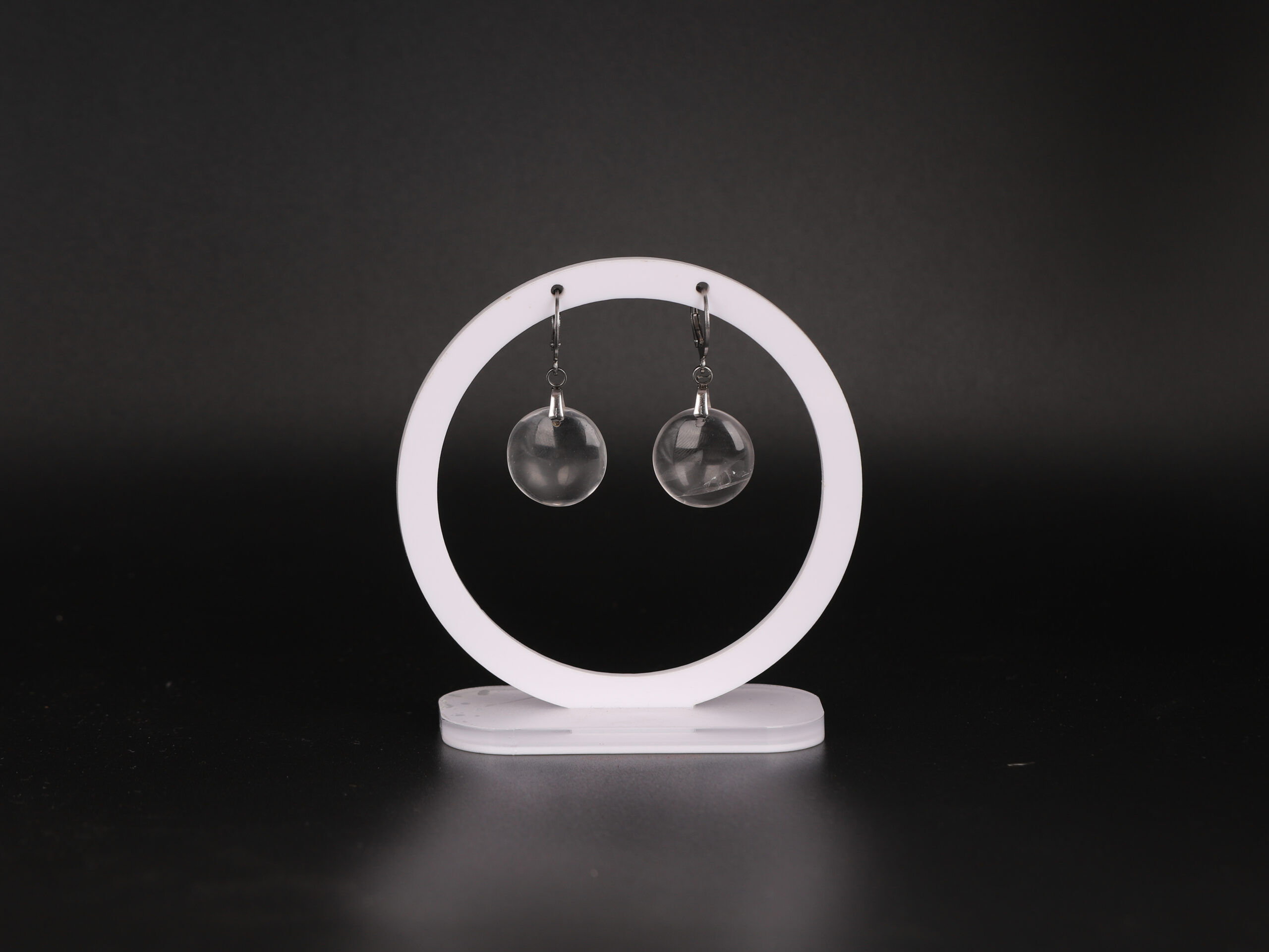 Boucles d'oreilles cercle en Cristal de Roche attache ronde