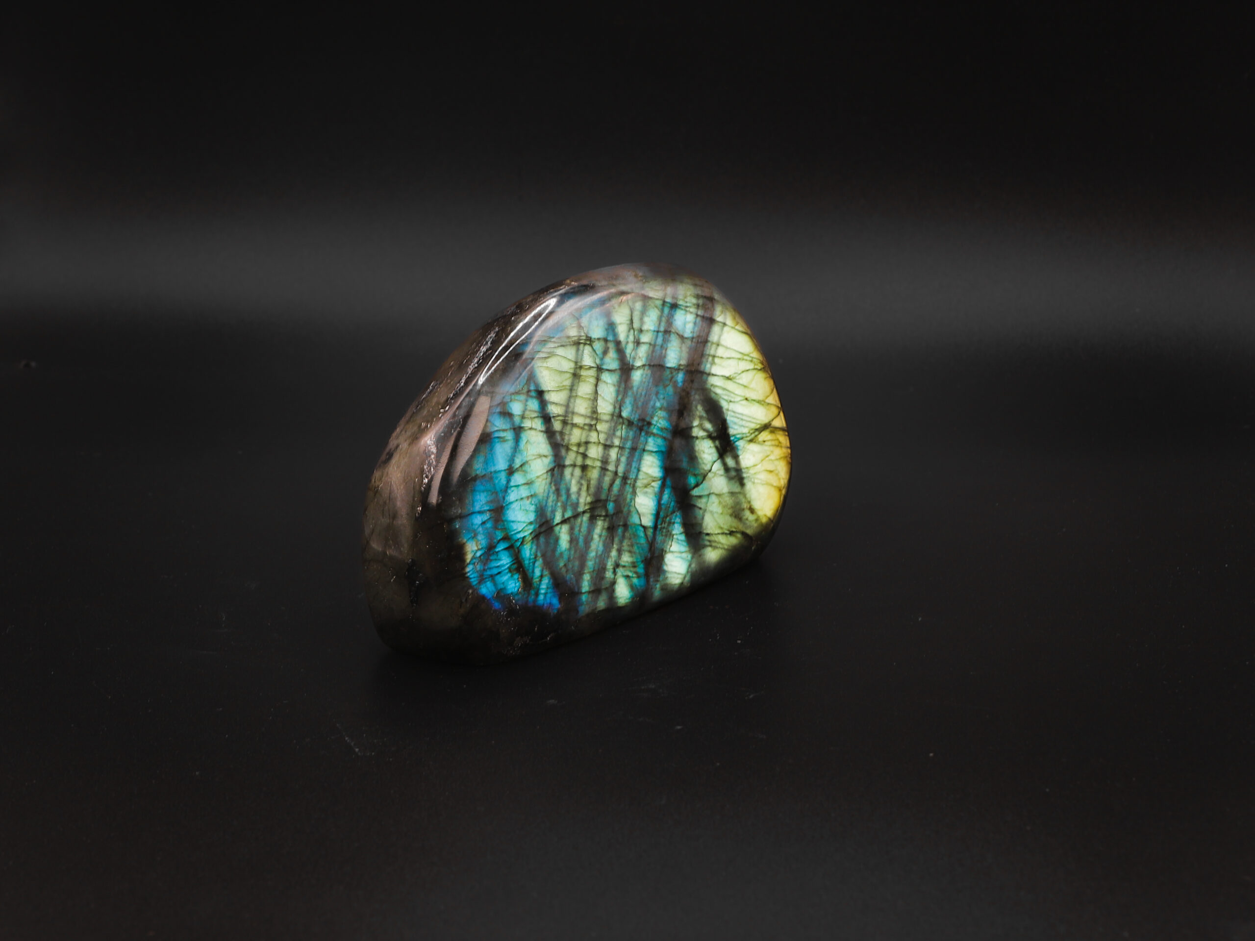 Labradorite Lumière Intérieure