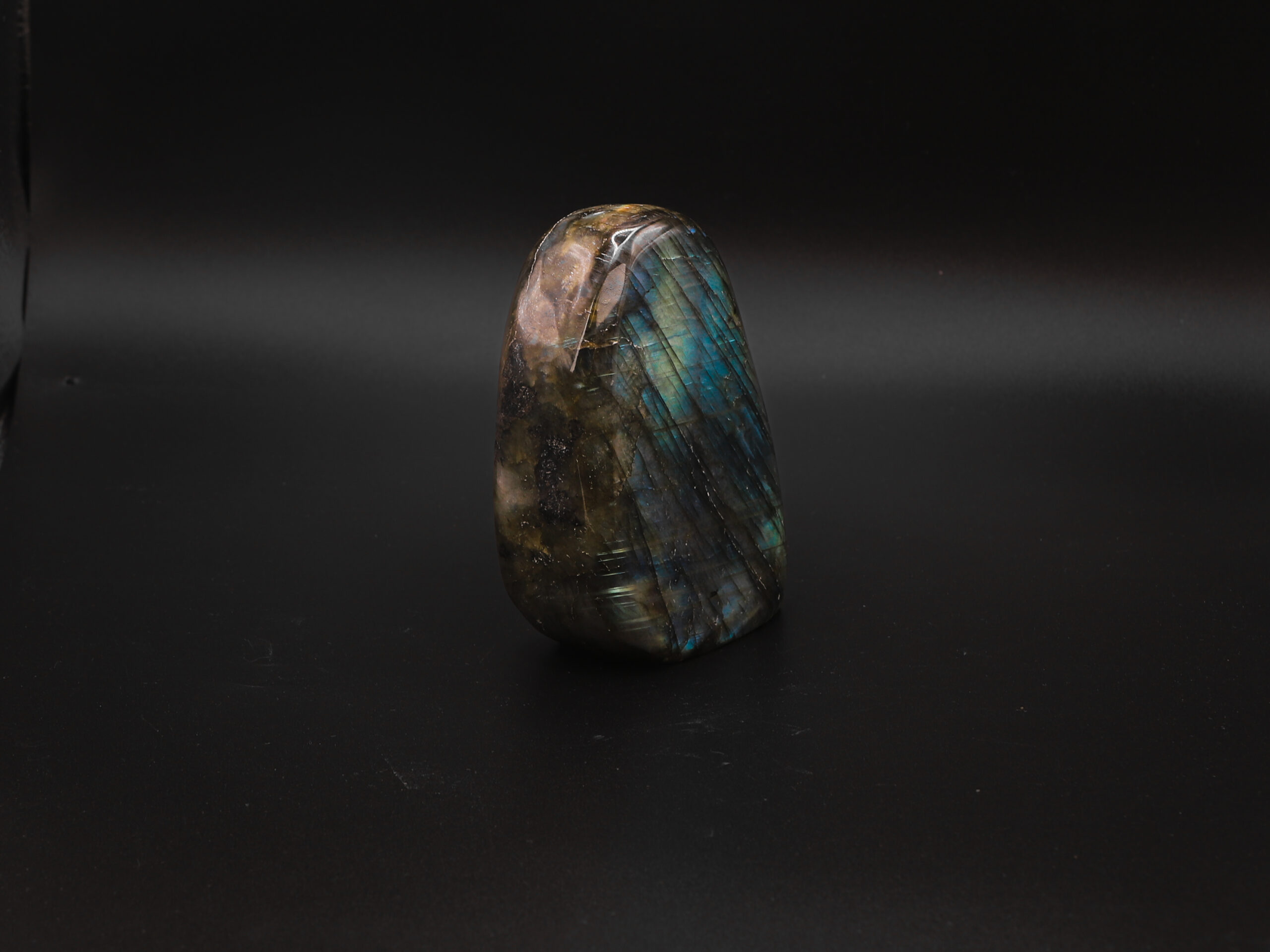 Labradorite Lumière