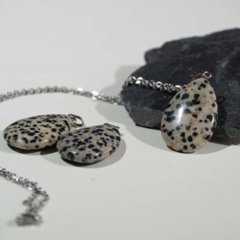 Pendentif larme Jaspe dalmatien 5 v1ujmWNcAkqbLBhG1OdfC0S6mImJnijkt41bJBbCIos
