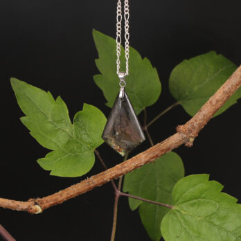Pendentif cerf volant Labradorite arc-en-ciel 7 ytPEBPuYwmW02vH2eWvt7uTpJA1RPvbTogm8apmmVW8