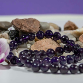 Bracelet Améthyste ‘A’ Dark perles 8mm 5 1z T DI zEdXG5SzVOzM6XTHJSEVSfnwWeu6EgvKcnM