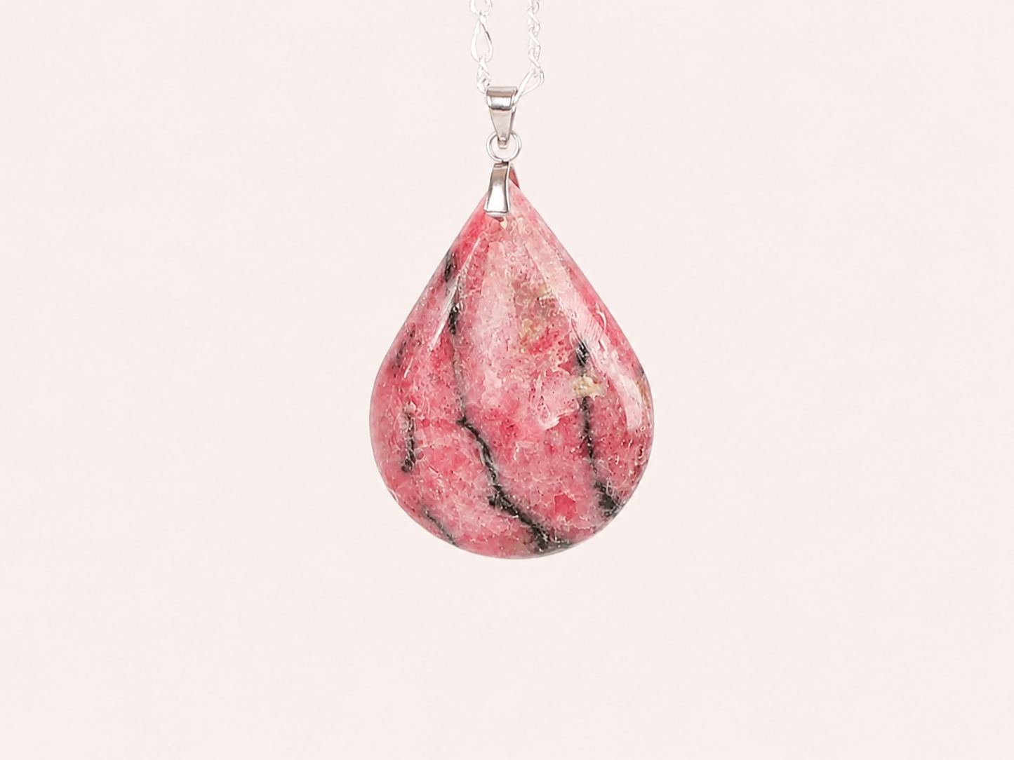 Pendentif goutte Rhodonite black line 7 Pendentif goutte Rhodonite black line