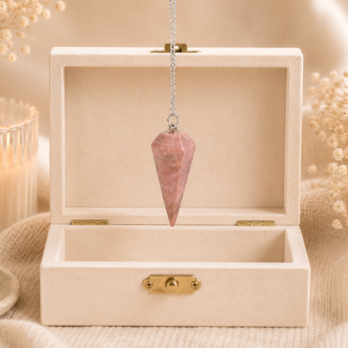 Pendule Rhodonite conique 7 9ATfqtC1yr84IuY2Fy8qa9joPBe9lQEoMardhRIVZ0c