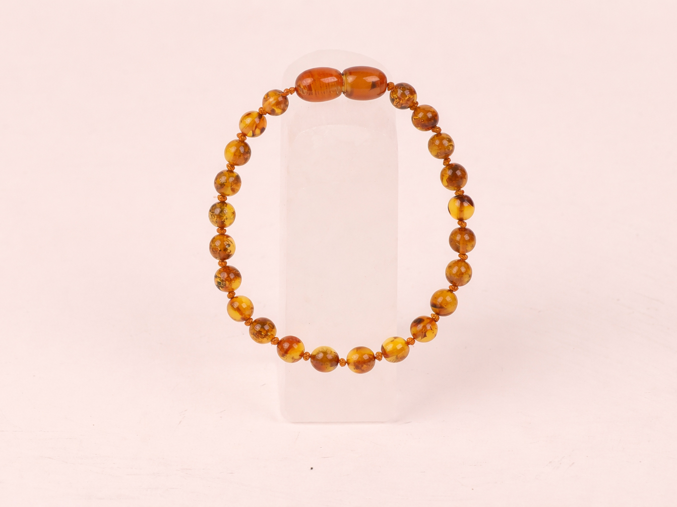 Bracelet Ambre sombre bébé catégorie ‘A’ perles 4mm