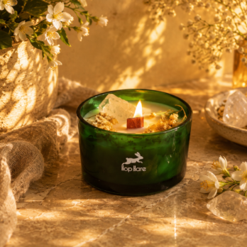 Bougie Crystal Floral Hop Hare – Jardin de Jasmin & Cristal de Roche 10 gNQdRlaMzNQJH Pl1AmAsMqZoqTRxlQhfLIOwxFzy50