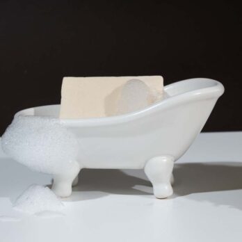 Porte savon "baignoire" en céramique 11 kJC twoIw21oV5I62j7yoqKW57LusCb5H022Fa dnSQ