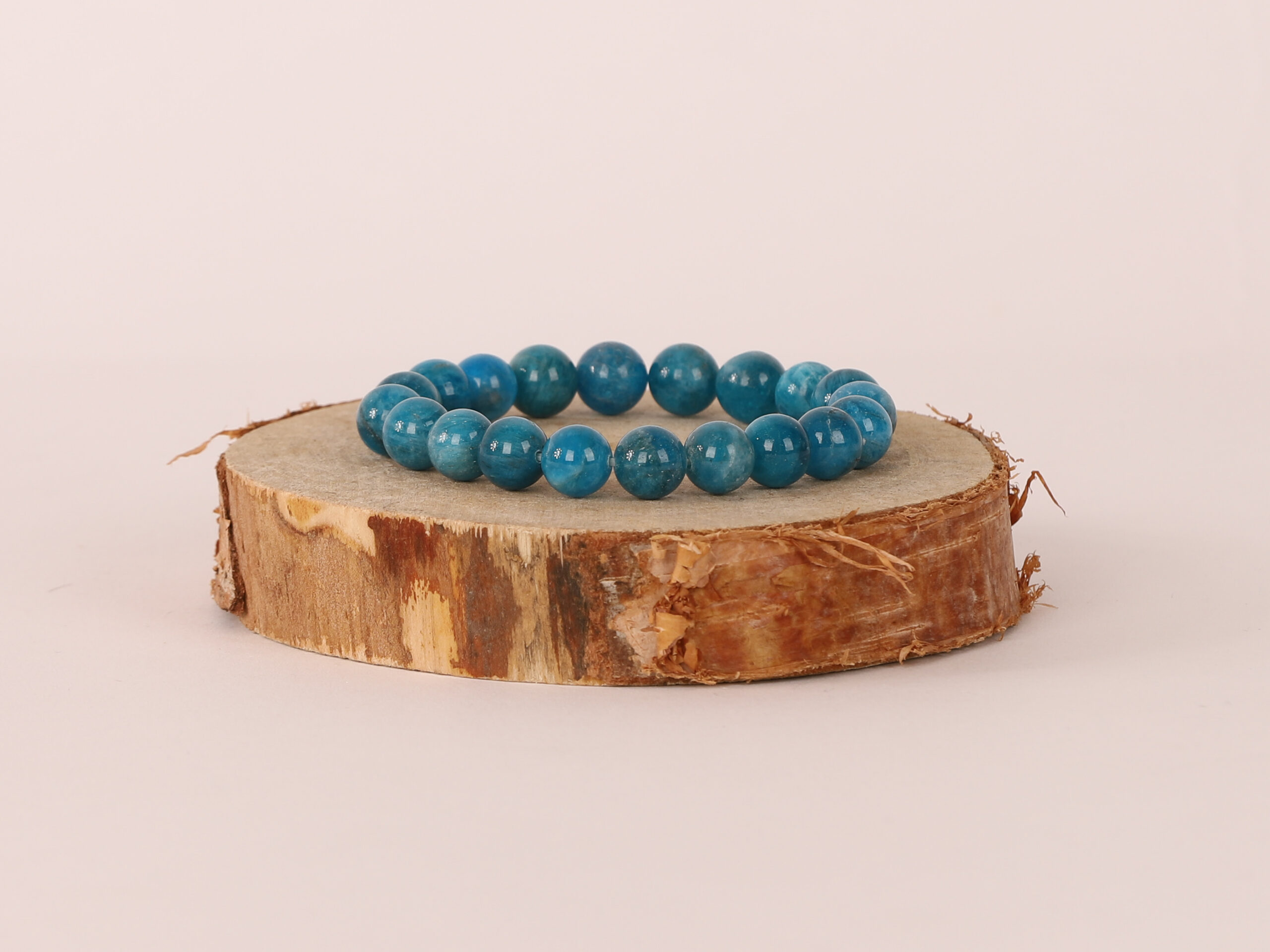 Bracelet Apatite 'AAA' perles 10mm 2 og2WKwmzEFgSpoFhmzaYm5UDYxcsthtgn5fTZCdjm8w scaled