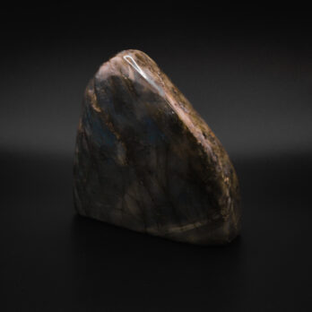 Labradorite Majestueuse 12 UgjspzrHfPWlDBd 4JyDsiFyn58DUyPodb6FbkIxNdc