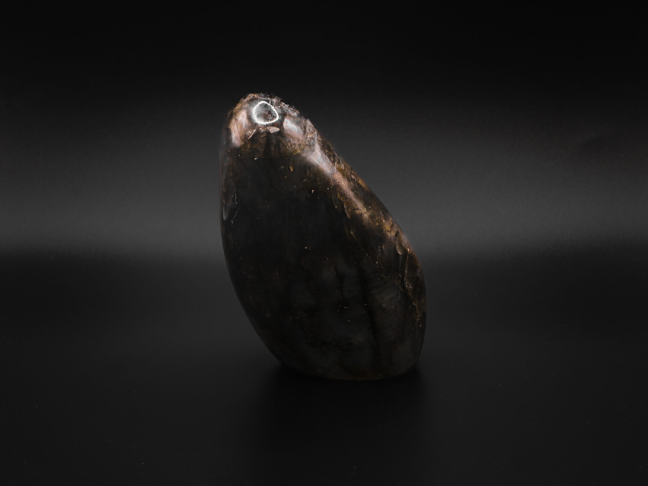 Labradorite Nocturne 6 VmNtVAXbhJ 3hQQxkX8ua08aOQUUS6yO3 VDPsw8FJM scaled