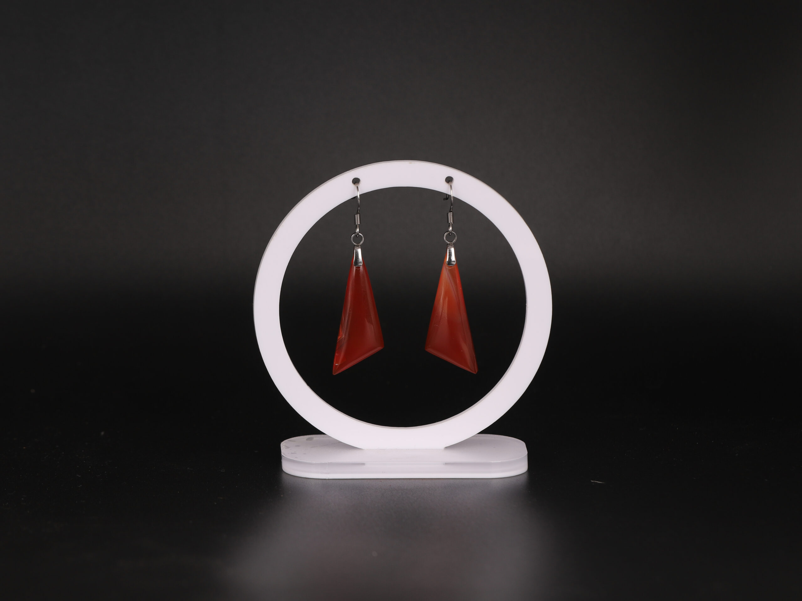 Boucles d'oreilles triangle en Cornaline attache crochet 13 Boucles d'oreilles triangle en Cornaline attache crochet